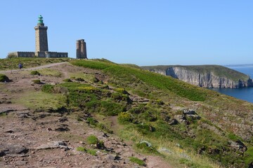 Fototapeta na wymiar Ancien et nouveaux phare du cap Fréhel dans les Côtes d'Armor en Bretagne