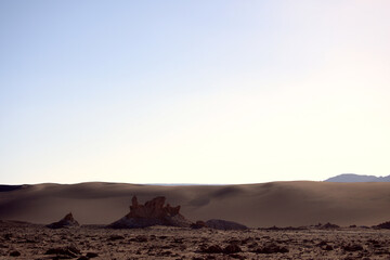 Plakat desert landscape with mountains and sky