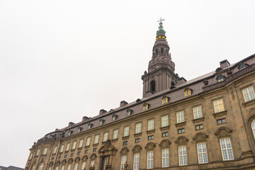 Fototapeta na wymiar Christiansborg Palace in winter time in Copenhagen, Denmark.