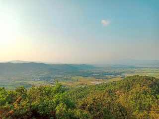 Obraz premium view of mountain and sky