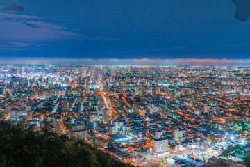 Obraz premium Sapporo Mt.Maruyama City View.Hokkaido Japan 札幌円山夜景、北海道 日本
