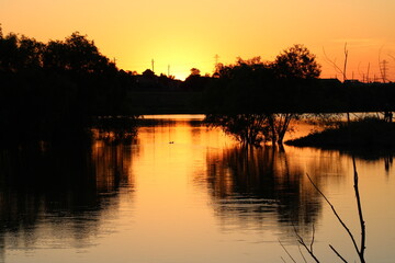 Fototapeta premium sunset over lake