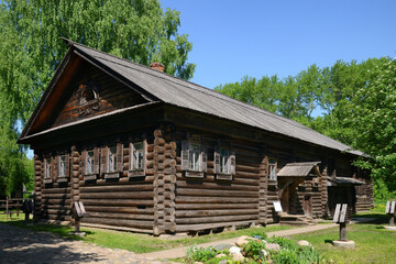Fototapeta na wymiar Old traditional russian house in Museum of wooden architecture. Ipatievskaya Sloboda, Kostroma town, Kostroma Oblast, Russia.
