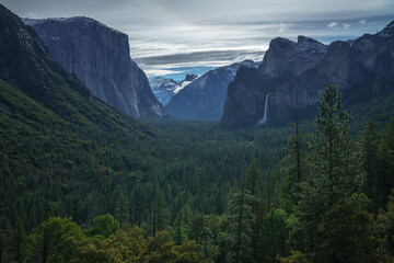 tunnel view in yosemite nationalpark, california, usa
