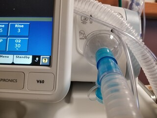 Mechanical Ventilator Translucent Tubing and Moisture Filter