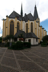 Obraz premium Ahrweiler, Kirche St. Laurentius