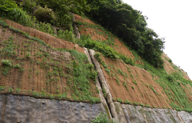 山道の法面保護工事