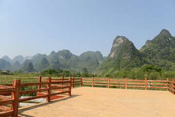 Fototapeta na wymiar landscape of bama in guangxi,china