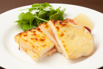 クロックムッシュ