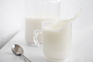 glasses of milk  with splash 