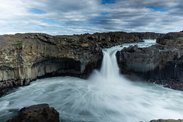 Fototapeta na wymiar The incredibly beautiful Aldeyjarfoss waterfall in North Iceland. 