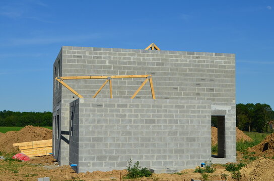 Maison en  construction. (France) 