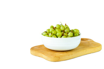 Fresh goosberries in a bowl