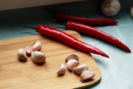 garlic and chili pepper