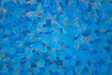 abstrakcyjni  pomalowana ściana kilkoma odcieniami niebieskiego koloru. twożąca bardzo interesującą faktóre -nadającą się na tło