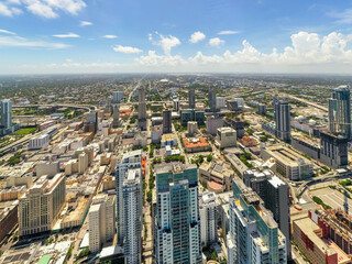 Fototapeta na wymiar Downtown Miami skyline above the buildings