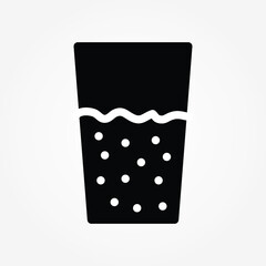 Cold drink icon. Lemonade, Soda, Cocktail icons. Summer drinks symbol illustration