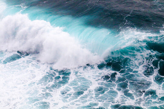 Beautiful blue ocean wave in Bali, Indonesia © GoodVibe