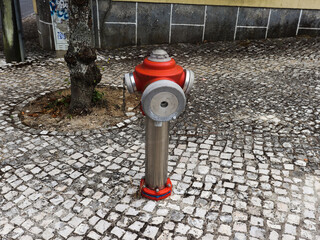 Fototapeta na wymiar Hydrant firefighter Water Save lifes fire