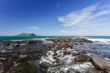 제주도에서 일출로 유명한 성산일출봉
