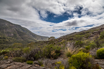 Fototapeta na wymiar Hiking path in the Grampians National Park in Victoria, Australia.