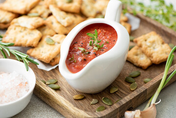 homemade tomato sauce with thyme and garlic