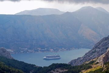 Fototapeta na wymiar The beautiful scenery around Kotor in Montenegro