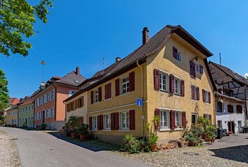 Fototapeta na wymiar Altstadt von Staufen im Breisgau in Baden-Württemberg, Deutschland 