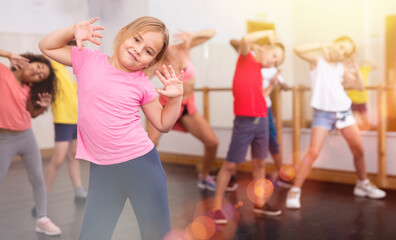 Kids training hip hop in dance studio