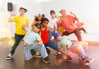 Kids training hip hop in dance studio