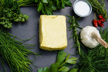 frische selbstgemachte Kräuterbutter