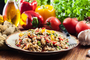 Bulgur salad with vegetables