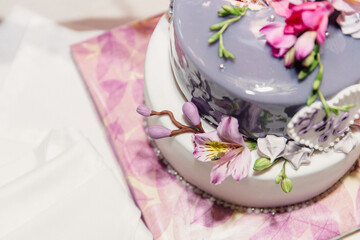 wedding cake with flowers