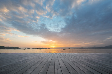 Fototapeta na wymiar sunrise by the sea in xiapu