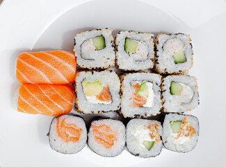 sushi, alimento, arroces, japonesa, peces, salmón, marisco, chapa, comida, maki, japón, blanco, cena, alga, epicúreo, wasabi, nori, cucumis sativus, cocina, crudo, tradicional, asia, restaurante, aisl