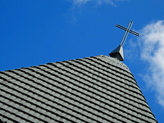 wyswiecony w 1910 roku kosciol rzymskokatolicki pod wezwaniem swietego zygmunta burgundzkiego w miejscowosci kleszczele na podlasiu w polsce © Jacek Sakowicz