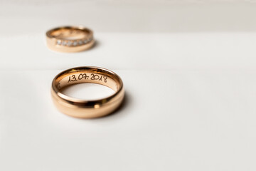 wedding ring getting married marriage ceremony finger