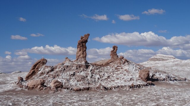 Beautiful Shot Of The Three Marias Valley Of The Moon San Chile Under On A  Blue Cloudy Sky