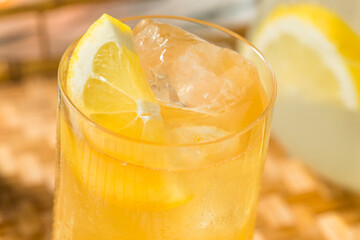 Refreshing Sweet Bourbon Lemonade