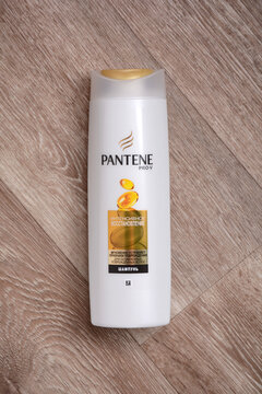 Pantene pro-v famous shampoo bottle. Shampoo Pantene pro-V, 400 ml. Ukraine, Kharkiv, June 21, 2020.