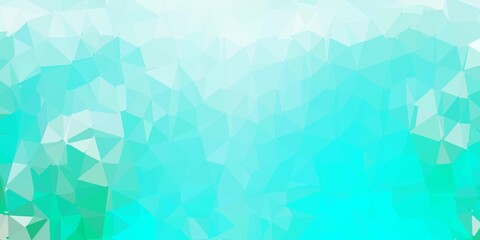Obraz premium Light green vector abstract triangle backdrop.