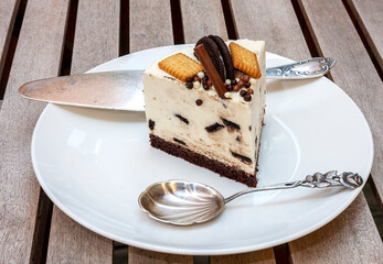 Children's Oreo cake with chocolate