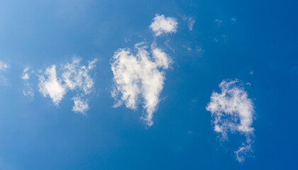 Fototapeta na wymiar Clouds and blue skies in the rainy season