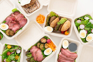 テイクアウトの料理