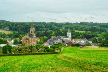 Fototapeta na wymiar Blick auf das Dorf Düssel bei Wülfrath Aprath