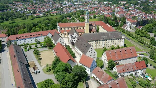 Aerial view, flight at Ochsenhausen monastery, with St. Georg monastery church, Ochsenhausen, Biberach district, Upper Swabia, Baden-W&uuml;rttemberg, Germany