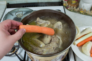 Preparation of broth.