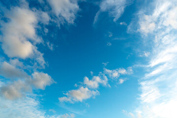 Naklejka na ściany i meble Blue sky and there are white clouds around.