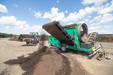 Rubber, Metal, Paper , Plastic, Biomass Recycling Machine