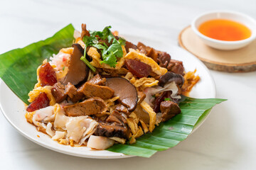  Chinese Steamed Rice Noodle